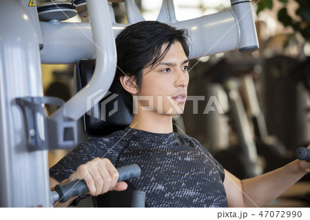 スポーツジム 47072990