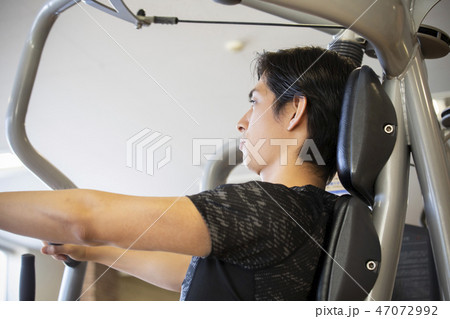 スポーツジム 47072992