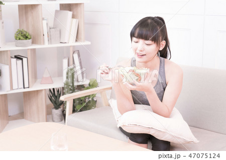 レタス チシャ サニーレタス 47075124