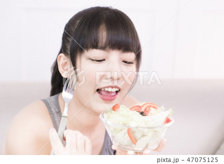 ダイエット 食生活 食事 47075125