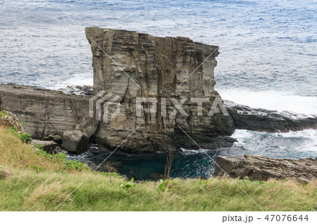与那国島・軍艦岩 47076644