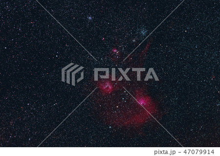 ぎょしゃ座の散光星雲 47079914
