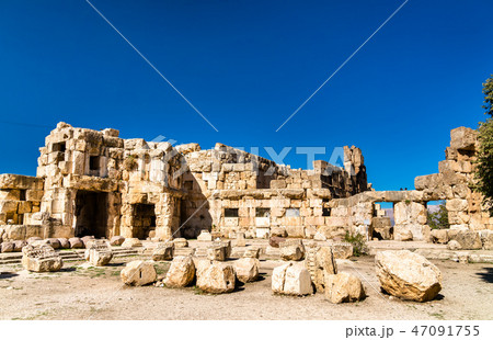 Hexagonal Court of the Temple of Jupiter at Baalbek, Lebanon Hexagonal Court of the Temple of Jupiter at Baalbek, Lebanon 47091755
