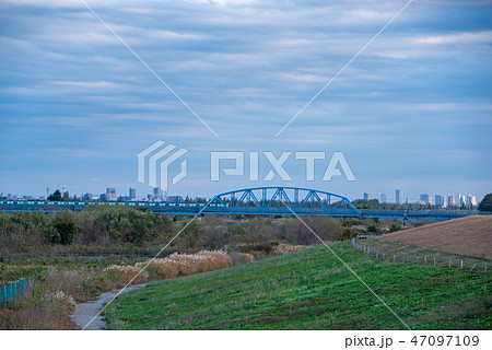 入間川 荒川上江橋より下流 東京方面 JR川越線 入間川 荒川上江橋より下流 東京方面 JR川越線 47097109