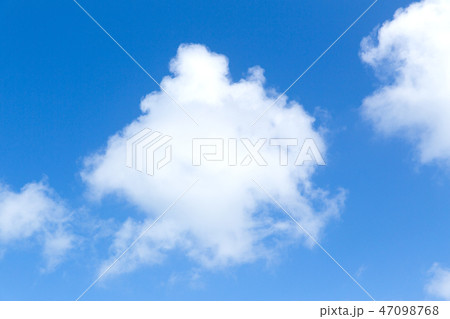 blue sky and clouds view 47098768