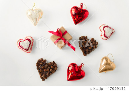 christmas gift and heart shaped decorations christmas gift and heart shaped decorations 47099152