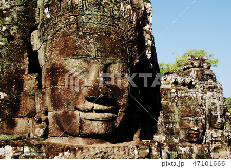 　カンボジア世界遺産　アンコール・トム　バイヨン　 47101666