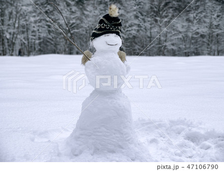 Snowman with hat on white background 47106790