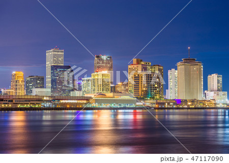 New Orleans, Louisiana, USA downtown city skyline 47117090