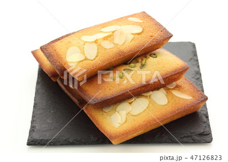 フィナンシェ 47126823