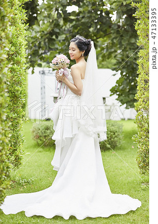 女性　ポートレート　結婚　ブライダル 47133395