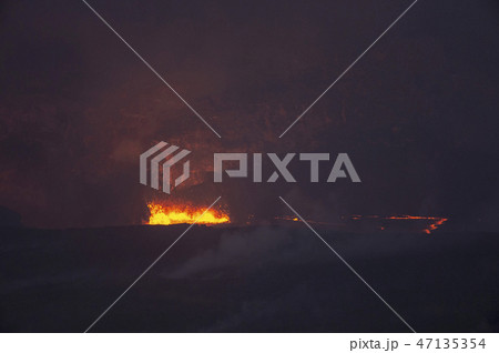 Haremaumau Crater,Volcano,Big Island,Hawaii 47135354