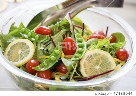 サラダ サラダ 47138044