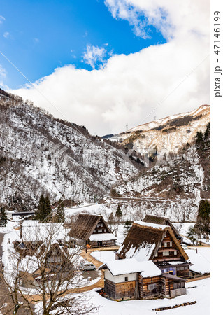 冬の五箇山・菅沼合掌造り 冬の五箇山・菅沼合掌造り 47146199