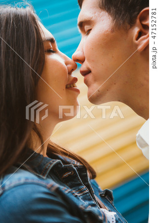Beautiful young couple on the city background Beautiful young couple on the city background 47152781