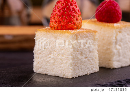 Baked pudding with fresh berries Baked pudding with fresh berries 47155056