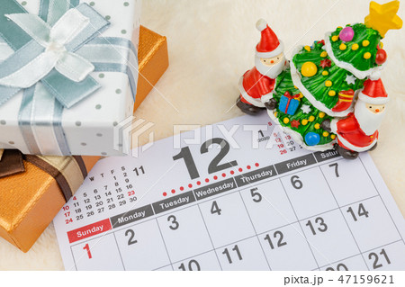 12月 カレンダー クリスマスイメージ 12月 カレンダー クリスマスイメージ 47159621