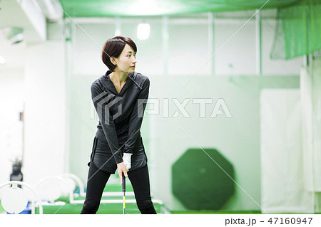 ゴルフ ゴルフスクール フィットネス スポーツジム 女性 ゴルフ ゴルフスクール フィットネス スポーツジム 女性 47160947