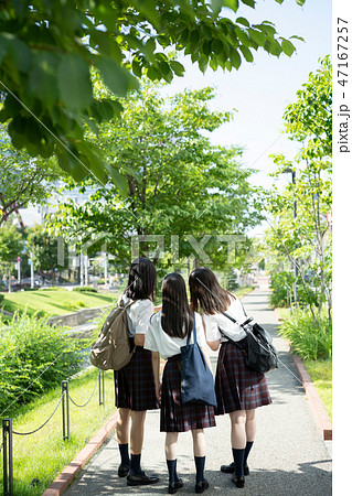 女子高校生旅行写真 