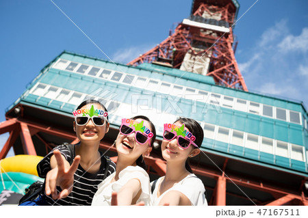 女性 札幌 旅行 テレビ塔 女性 札幌 旅行 テレビ塔 47167511