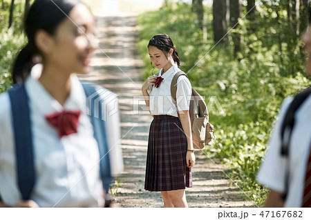 高校生 通学風景 高校生 通学風景 47167682