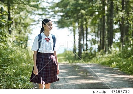 高校生　通学風景 47167756