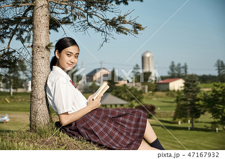 女子高生　ポートレート　公園 47167932