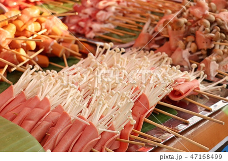 Bacon roll with mushroom Bacon roll with mushroom 47168499