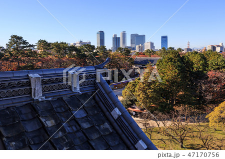 名古屋城西南隅櫓から見た朝の名古屋駅方面 47170756