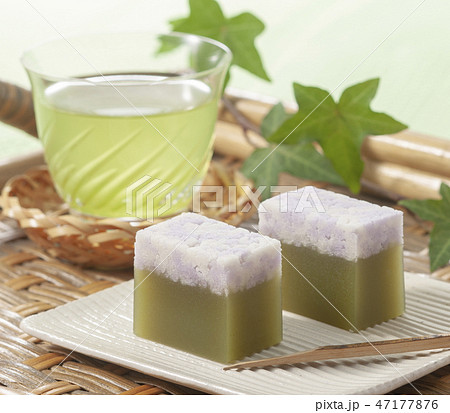 ようかんと冷茶 ようかんと冷茶 47177876