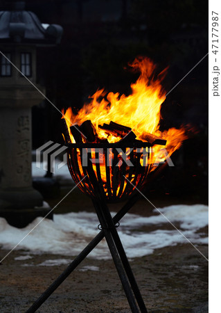 篝火 47177987