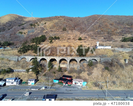 冬の北海道函館市旧戸井線のアーチ橋の風景を撮影 冬の北海道函館市旧戸井線のアーチ橋の風景を撮影 47180038