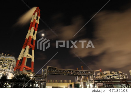 発電所の夜景 47185108