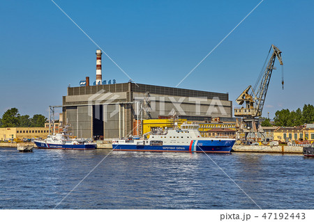 Neva River in St. Petersburg, shipyard enterprise 47192443