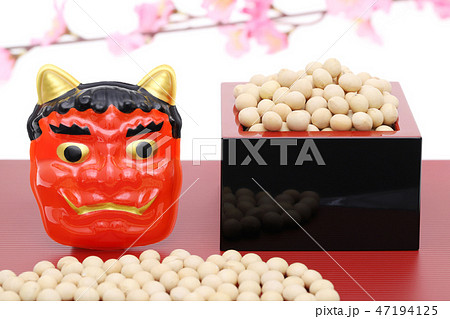 節分 豆撒き 節分 豆撒き 47194125