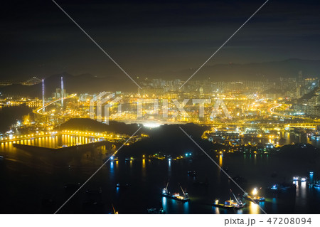 香港 九龍半島夜景 スカイ100（環球貿易広場）から 47208094