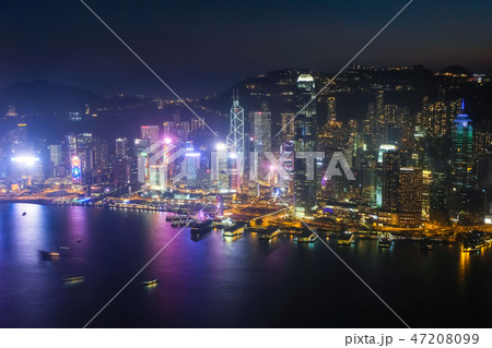 香港 スカイ100（環球貿易広場）からの夜景 47208099