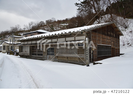 北海道上ノ国町の重要文化財旧家笹浪家住宅の冬の風景を撮影 北海道上ノ国町の重要文化財旧家笹浪家住宅の冬の風景を撮影 47210122