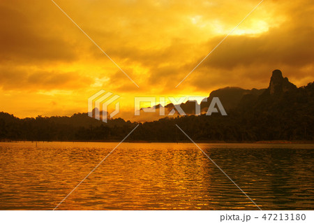 Beautiful landscape with high mountains and lake . Beautiful landscape with high mountains and lake . 47213180