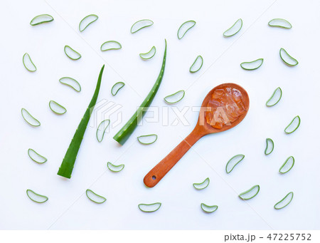 Aloe vera fresh leaves with slices 47225752