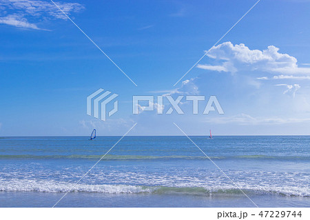 (神奈川県-風景)材木座海岸の風景１ 47229744