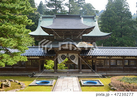 中雀門（永平寺／福井県吉田郡永平寺町志比5-15） 47230277