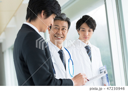 ビジネスマン、病院、医師、研究、MR 47230946