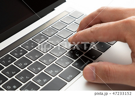 パソコン 47233152