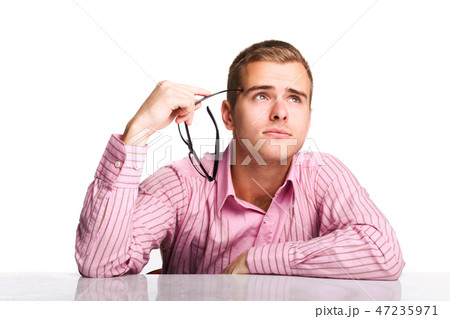 Man with glasses 47235971