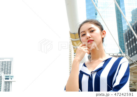 Beautiful women smile portrait and sunlight. 47242591