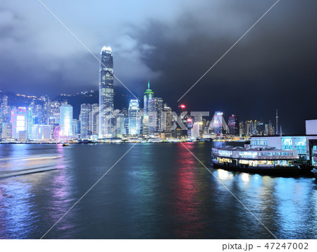 Victoria Harbor at night, Hong Kong / 香港ヴィクトリアハーバー 47247002