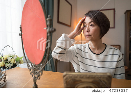 スキンケア　セルフケア 47253057