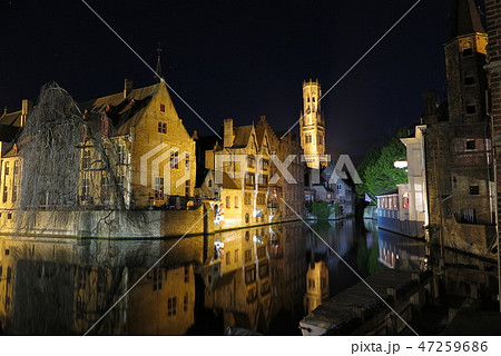 ベルギーの世界遺産の街ブルージュの夜景(Brugge of Belgian kingdom) 47259686