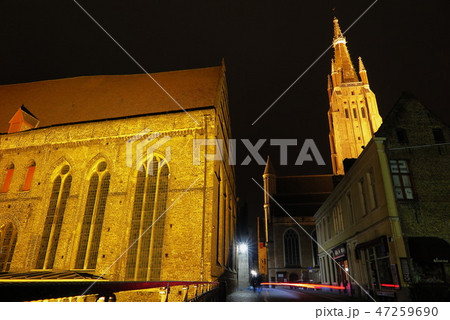 ベルギーの世界遺産の街ブルージュの夜景(Brugge of Belgian kingdom) ベルギーの世界遺産の街ブルージュの夜景(Brugge of Belgian kingdom) 47259690